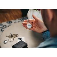 Verbatim MYFC-02BW My Finder Coin Bluetooth Item Finder 2 pack Black / White - Image 5