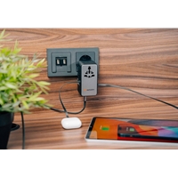 Verbatim Charge 'n' Travel 70W 2C Retractable Universal Travel Adapter Black, Fast Charging up to 70W - Image 6
